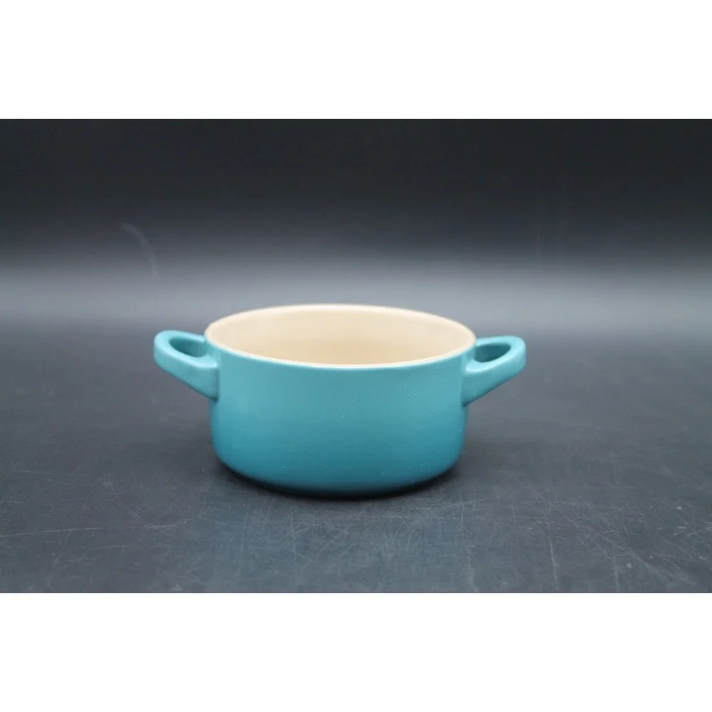 Le Creuset 8 Oz Caribbean Petite Round Individual Casserole Mini Cocotte Blue